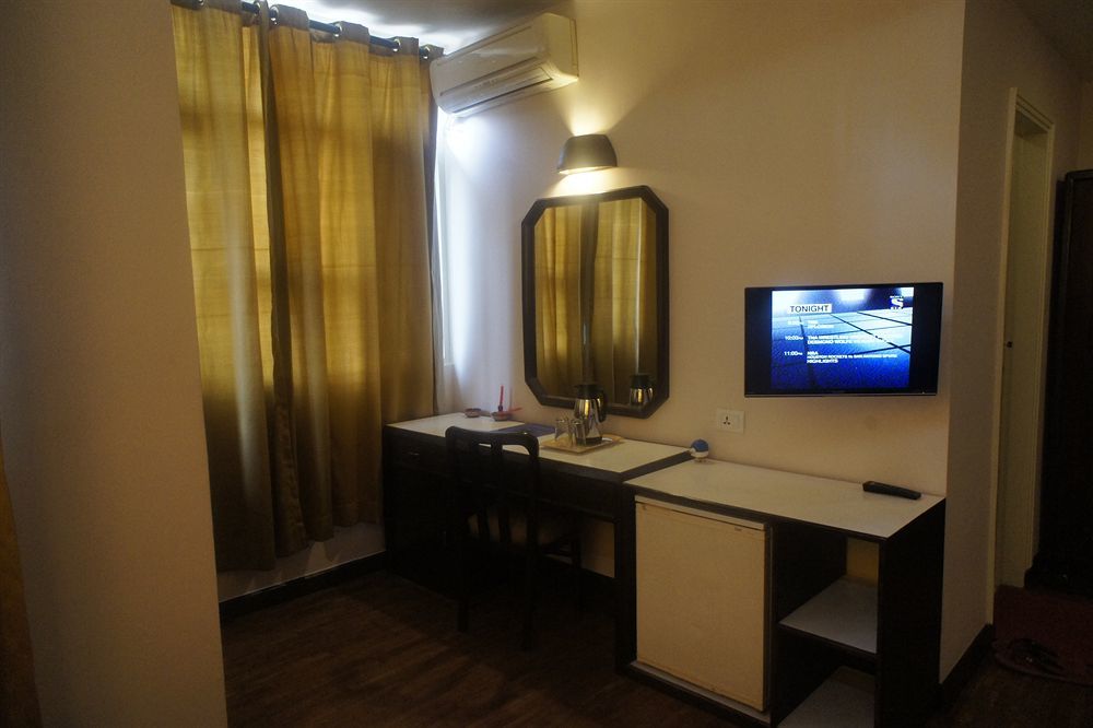 Marcopolo Business Hotel Katmandou Extérieur photo