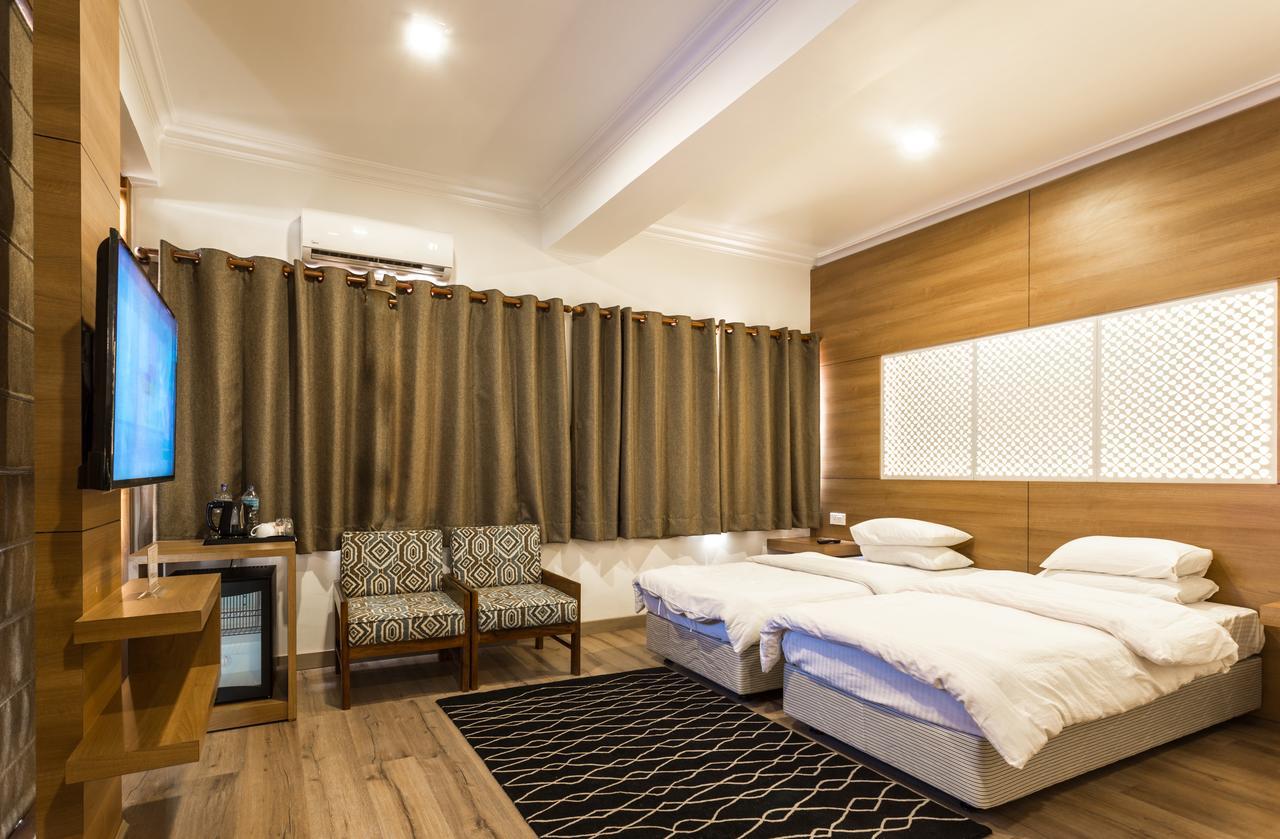 Marcopolo Business Hotel Katmandou Extérieur photo